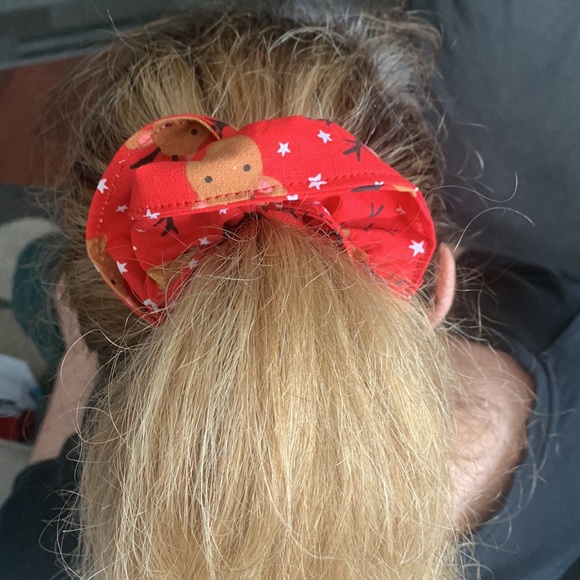 Christmas scrunches 🎄🎅🏽 - Picture 3 of 4